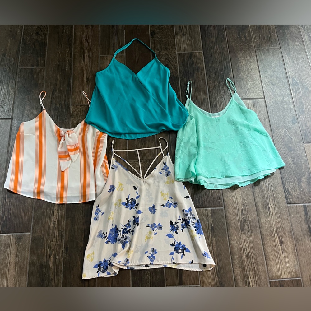 Lush tank top bundle